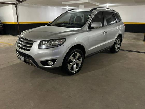 HYUNDAI SANTA FÉ 3.5 MPFI GLS V6 24V 285CV GASOLINA 4P AUTOMÁTICO HYUNDAI SANTA FÉ 3.5 MPFI GLS V6 24V 285CV GASOLINA 4P AUTOMÁTICO